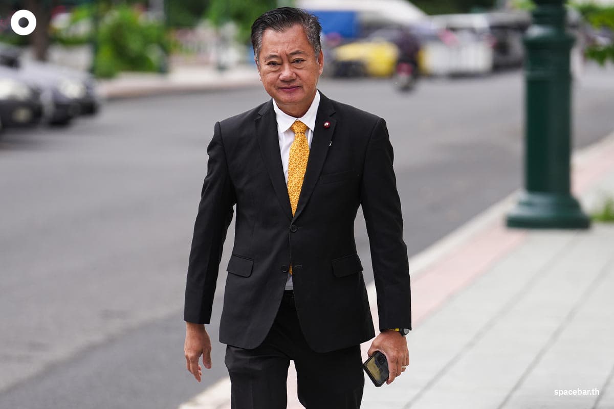 Investigate-Thaksin's-recovery-at-Police-Hospital-SPACEBAR-Photo04.jpg