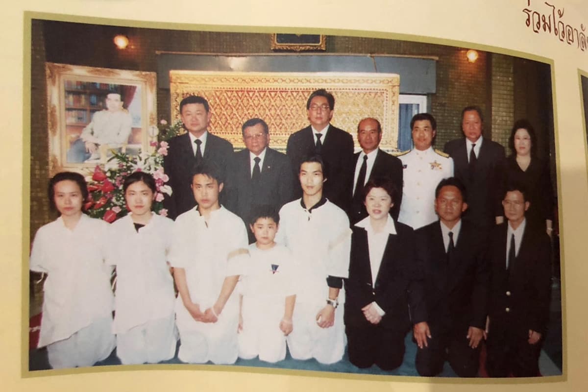 Jungrungreangkit_Shinawatra_Family_SPACEBAR_Photo01_91d02f53d3.jpg