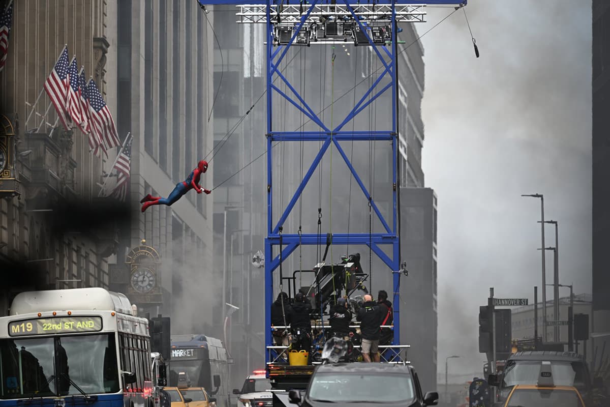 Photo-story-Spider-Man-Brand-New-Day-on-set-SPACEBAR-Photo03.jpg