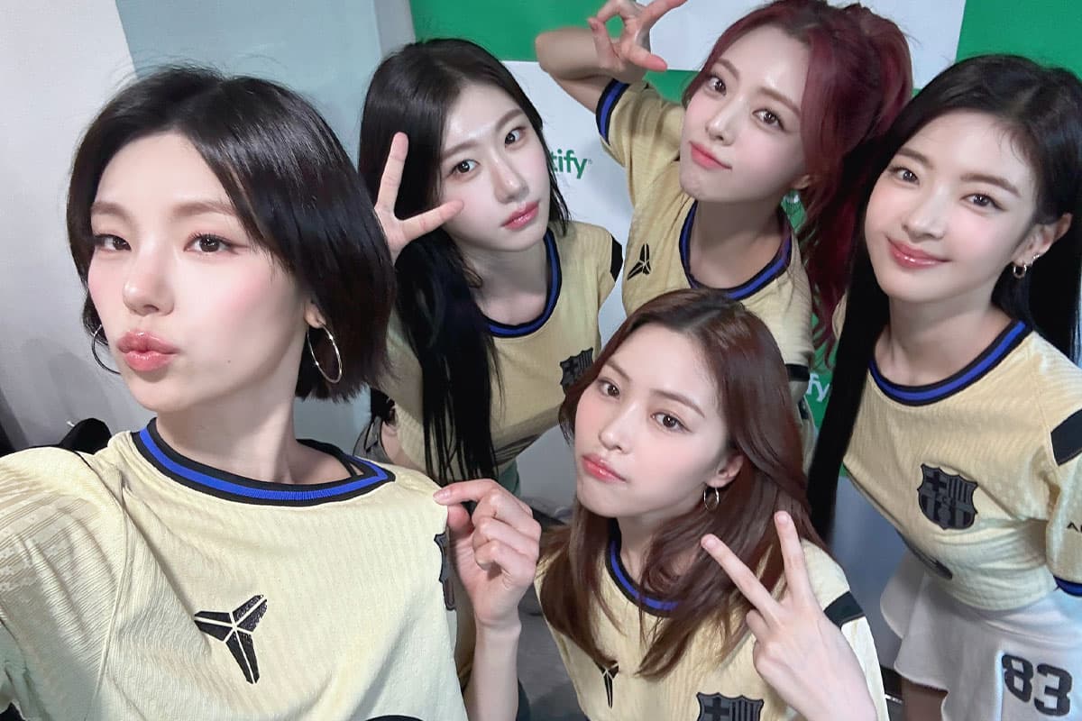 Photo-story-Stray-Kids-ITZY-with-Barca-Tottenham-SPACEBAR-Photo03.jpg