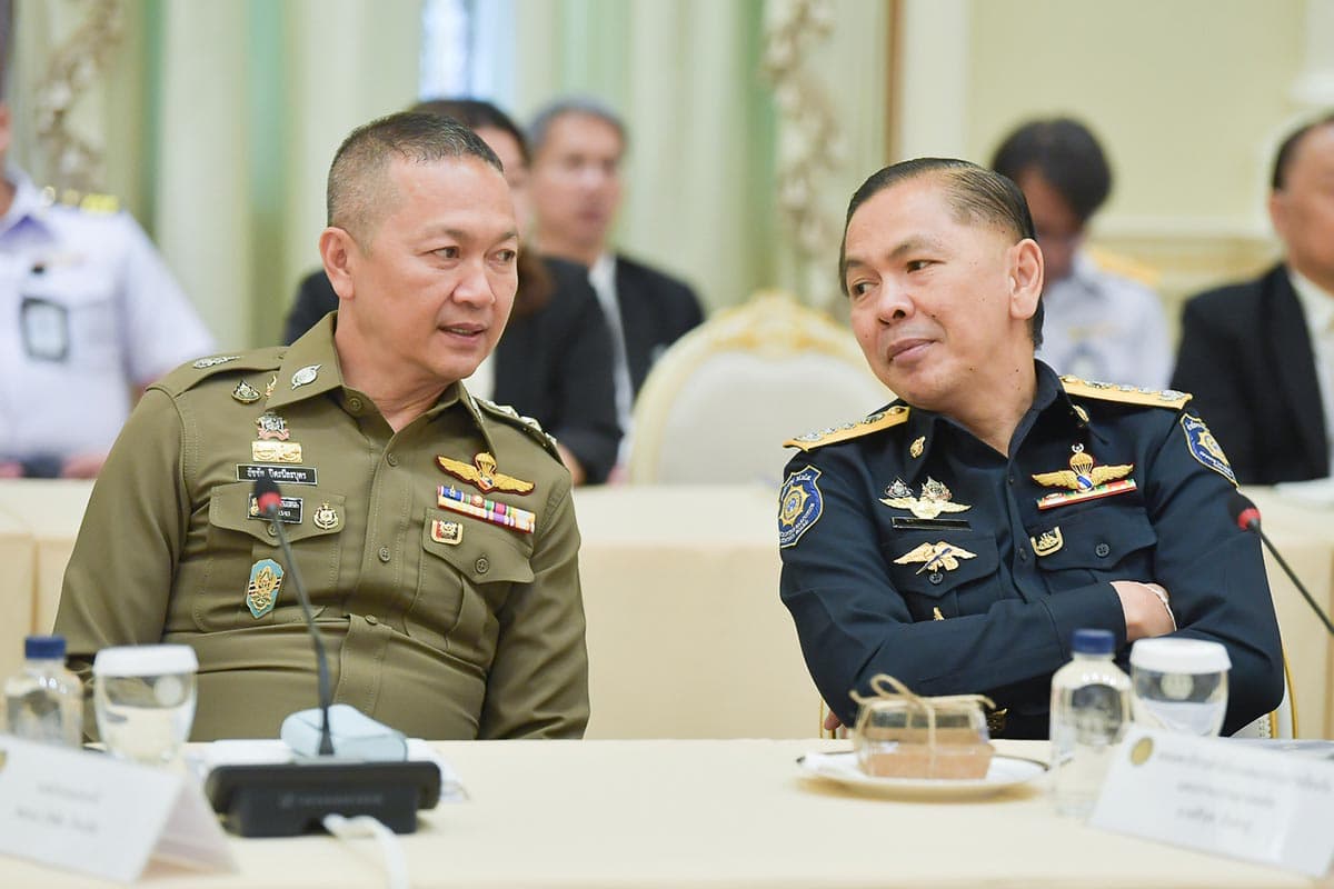 The-Prime-Minister-discusses-transnational-crime-SPACEBAR-Photo02.jpg