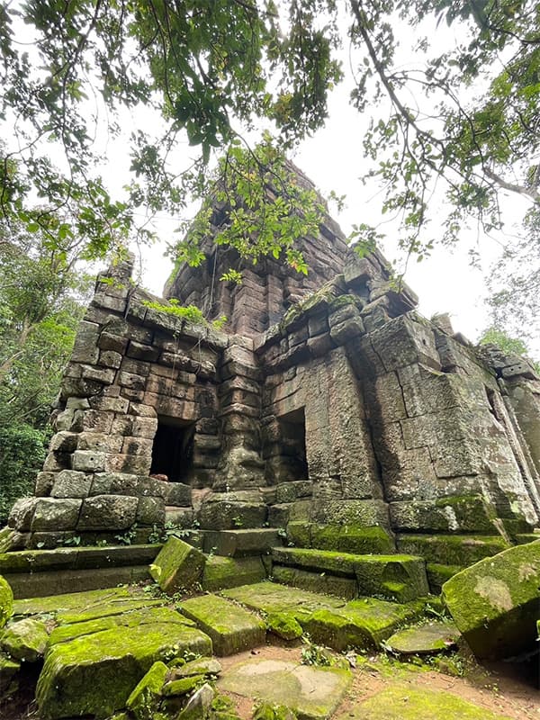 Two-palace-in-surin-SPACEBAR-Photo02.jpg