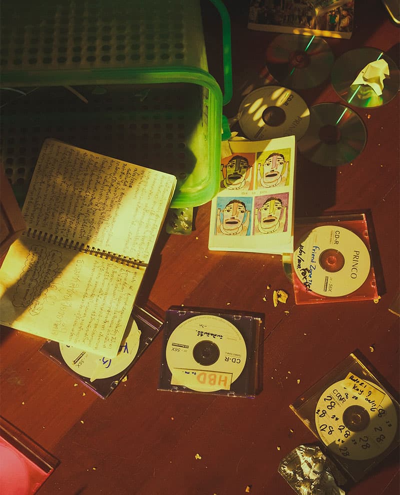 Vibe-Review-Three-Man-Down-Yom-Toi-SPACEBAR-Photo V02.jpg
