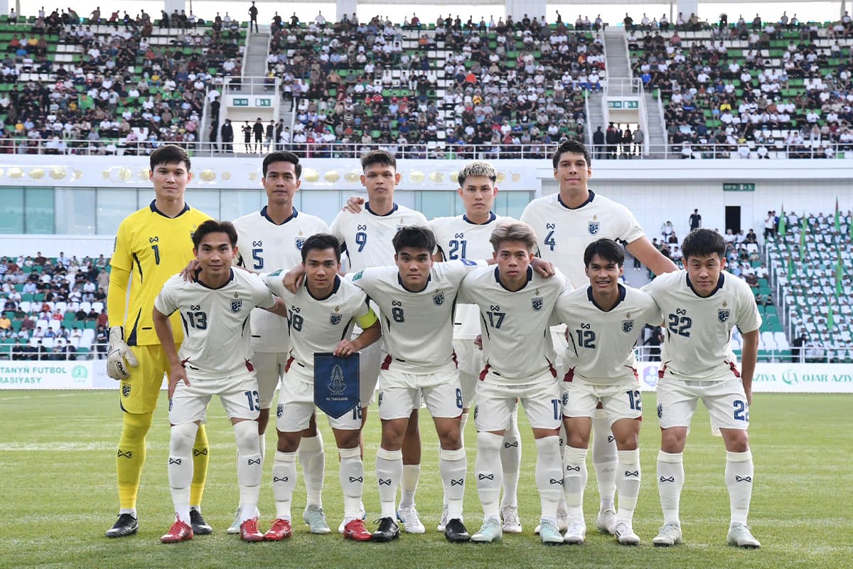 Why-Thailand-National-Football-Team-Drop-SPACEBAR-Photo01.jpg