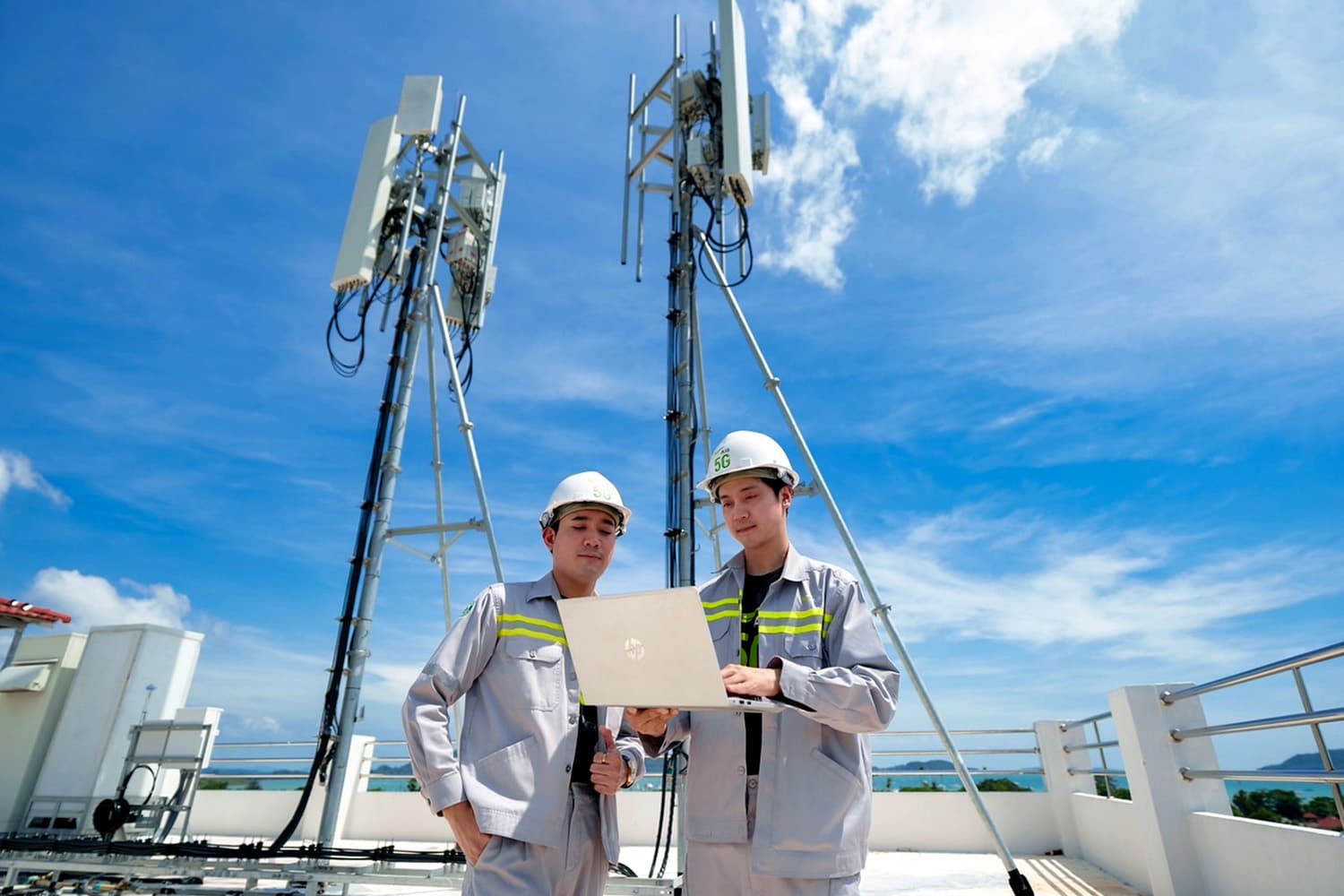 AIS เปิดคลื่นใหม่! 2100 MHz แรงทะลุ 200% ครอบคลุมทั่วไทย