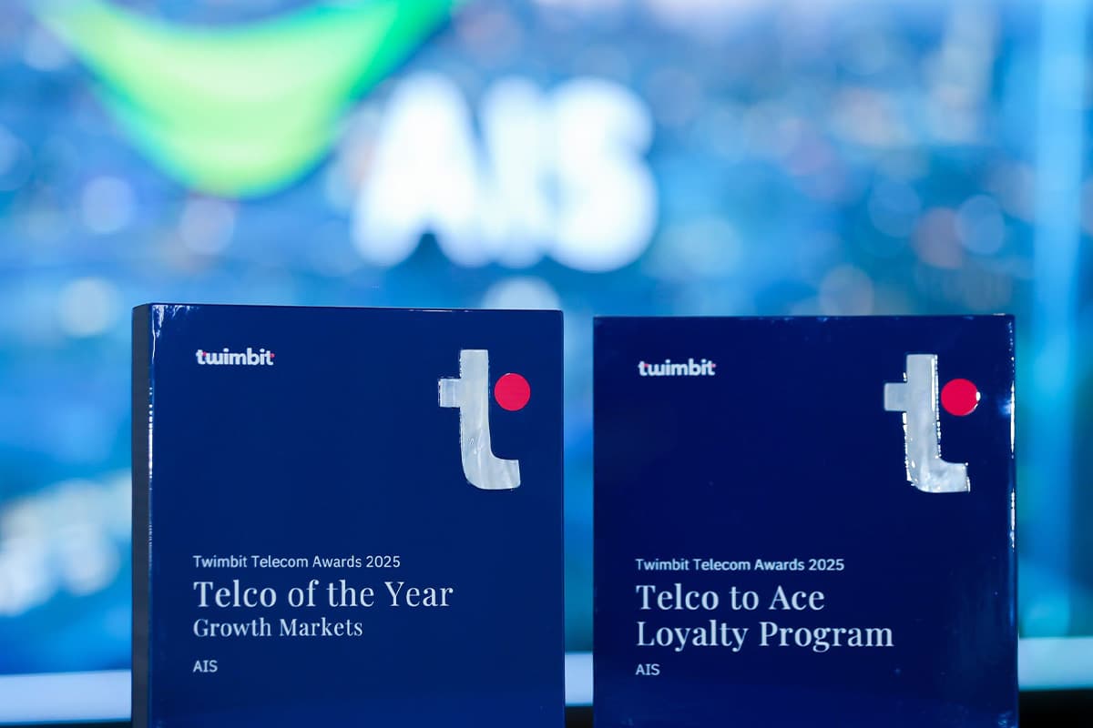 ais-telco-of-the-year-growth-asia-twimbit-telecom-awards-2025-SPACEBAR-Photo01.jpg