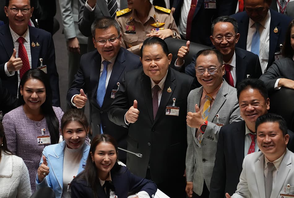 สภาฯ เลือก ‘ไชยา พรหมา’ นั่ง ‘รอง ปธ.สภาฯ คนที่ 1’