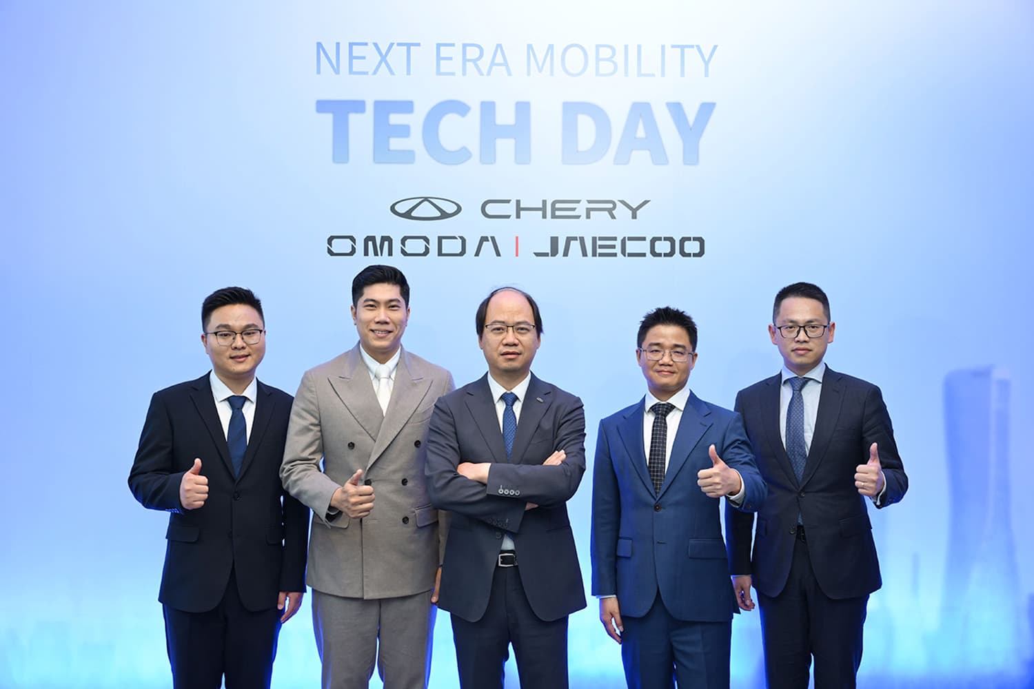 เชอรี่ เปิดตัว Super Hybrid ครั้งแรกในไทย ดันแบรนด์ EV ไทย