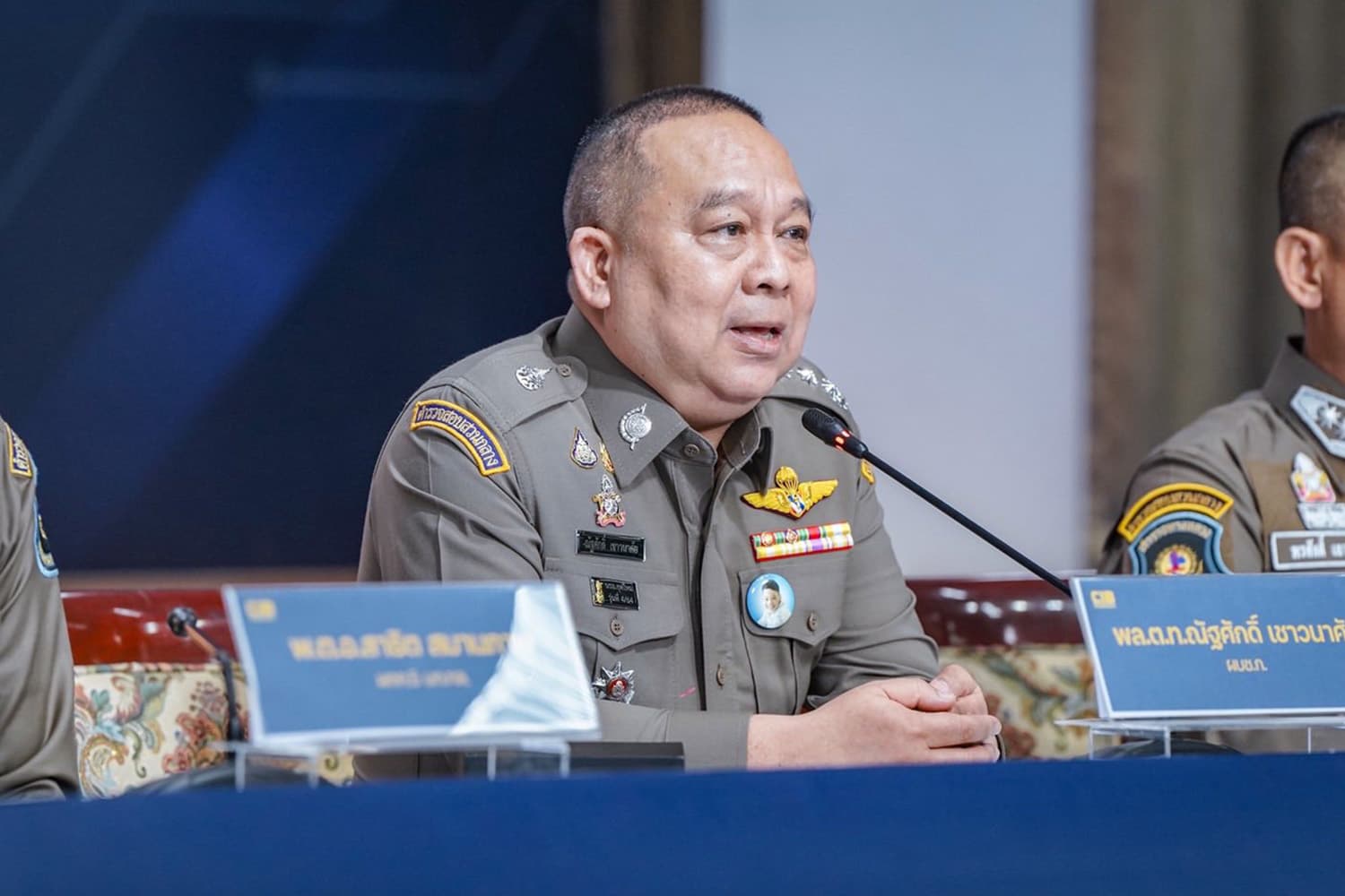 CIB แถลงยึดทรัพย์หมื่นล้านคืนวัดพระบาทน้ำพุ ที่ดินกว่า 7 พันไร่ - รถยนต์ 60 คัน