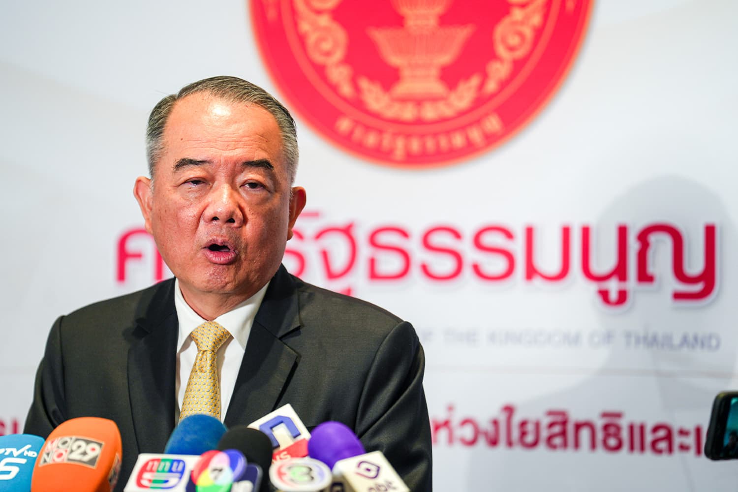 ‘ปธ.ศาลรัฐธรรมนูญ’ เลี่ยงตอบปมกรอบจริยธรรม ประเด็นคลิปเสียงนายกฯ ปัดทำ ‘นิติสงคราม’