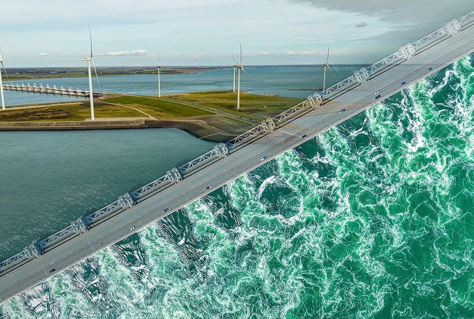 กรณีศึกษา ‘เนเธอร์แลนด์’ ทำได้ไง? หยุดปัญหาน้ำท่วมที่เผชิญมาหลายศตวรรษด้วยระบบป้องกัน ‘Delta Works’