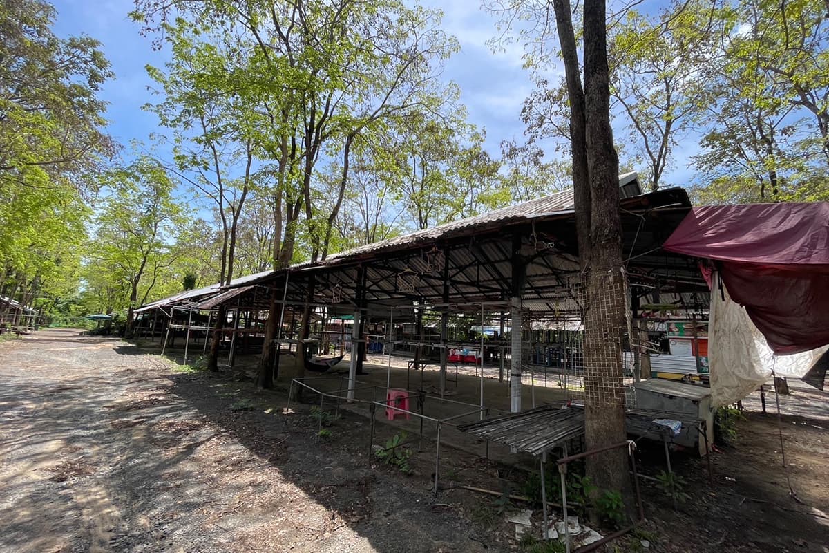 economic-business-thai-cambodia-closes-border-SPACEBAR-Photo02.jpg