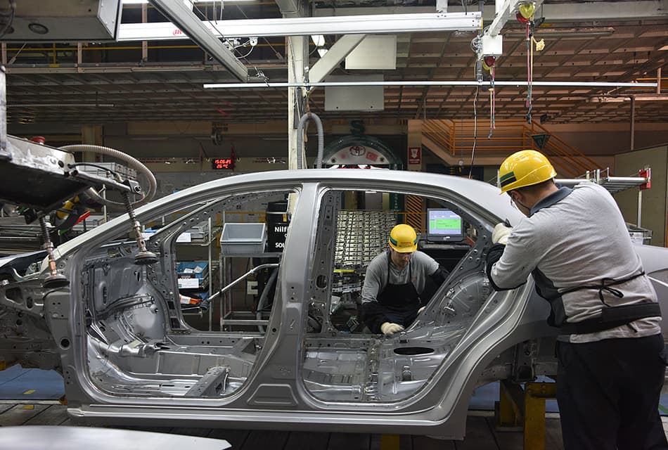 economic_business_thai_car_auto_bev_ev_SPACEBAR_Thumbnail_bf7dac9685.jpg