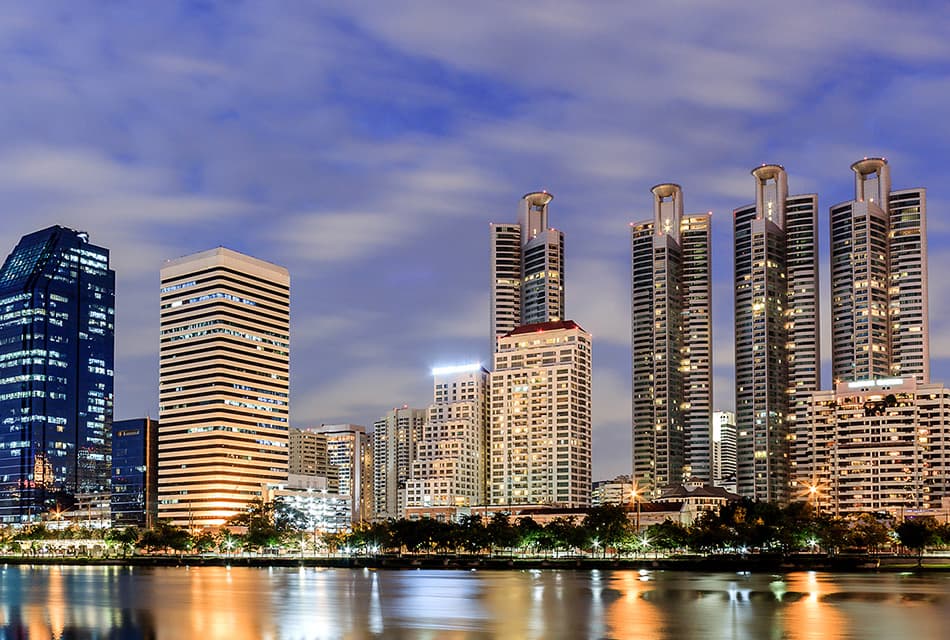economic_business_thai_real_estate_SPACEBAR_Thumbnail_b47d92c817.jpg