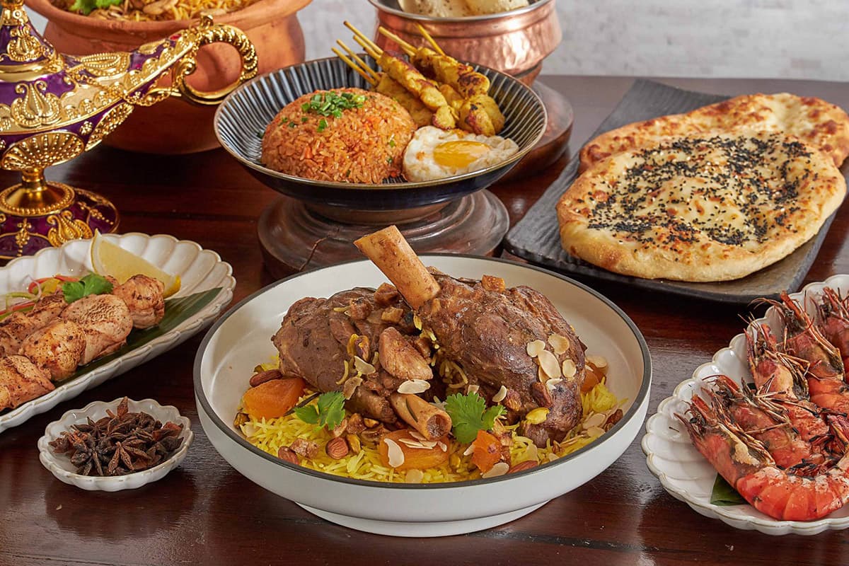 food_and_drink_ramadan_buffet_at_rain_tree_cafe_3_SPACEBAR_Photo04_c6d97fed9d.jpg