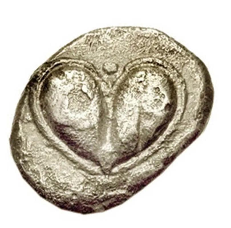 history_of_heart_shape_repost_SPACEBAR_Photo01_ea60f734cc.jpg