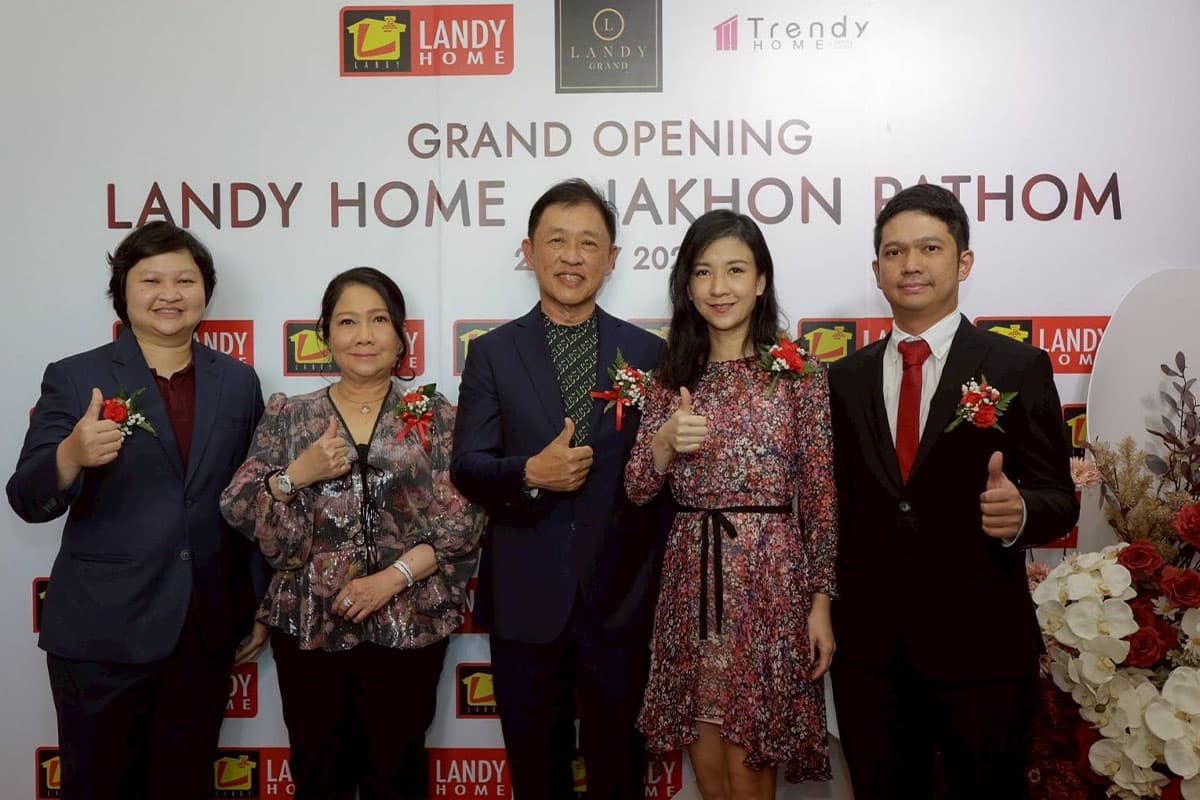 landy-home-opens-new-branch-nakhon-pathom-western-strategy.psd-SPACEBAR-Photo02.jpg