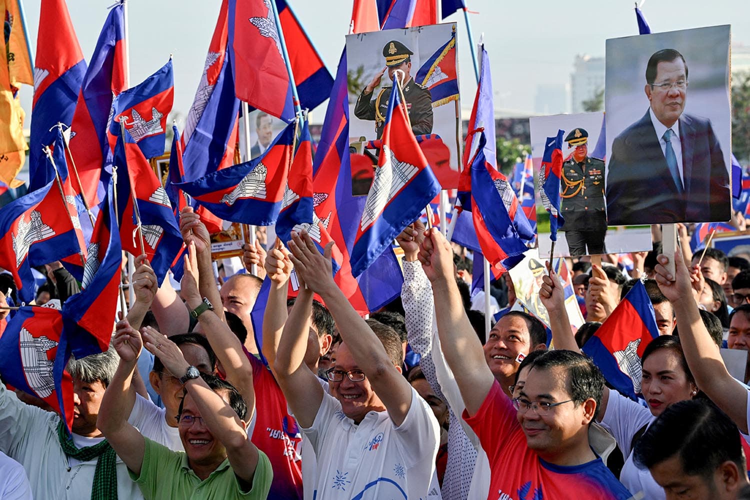 โพลชี้ชาวกัมพูชา 90% พอใจแนวทางรัฐบาลจัดการข้อพิพาทชายแดนไทย