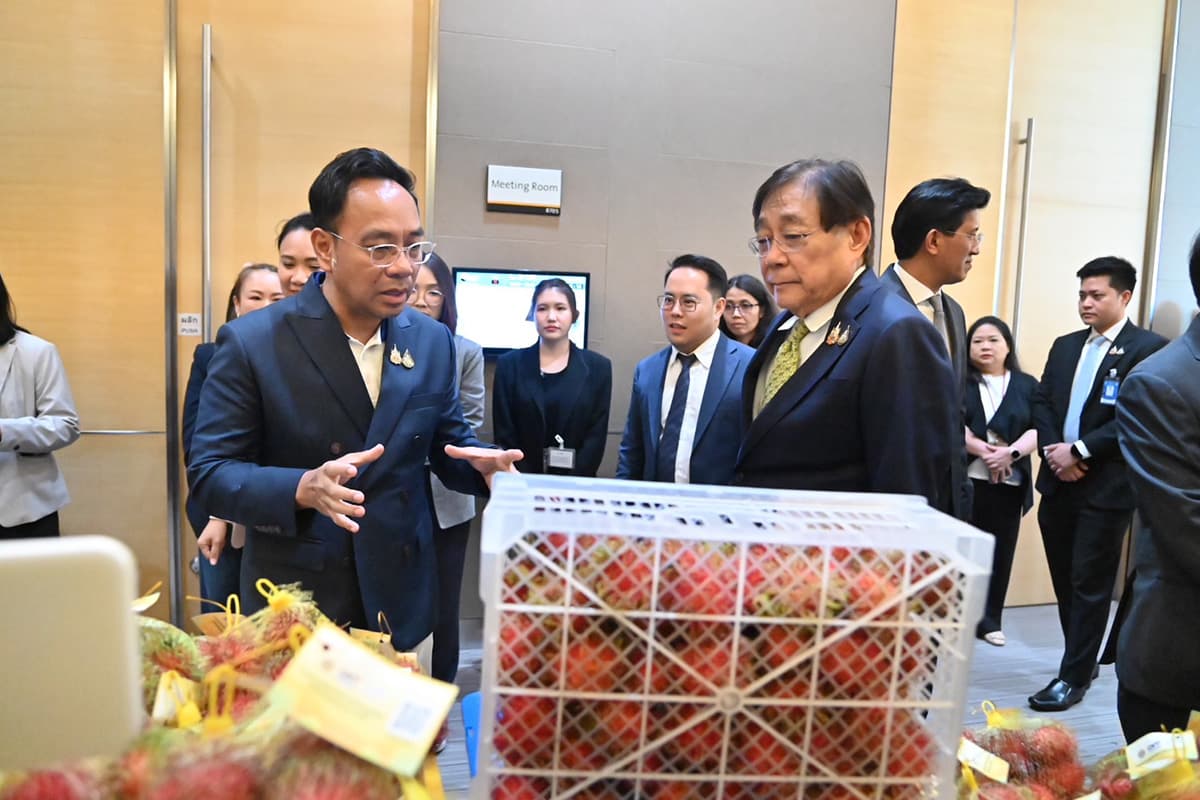 moc-set-big-fruit-deal-40-big-companies-supporting-farmers-SPACEBAR-Photo01.jpg