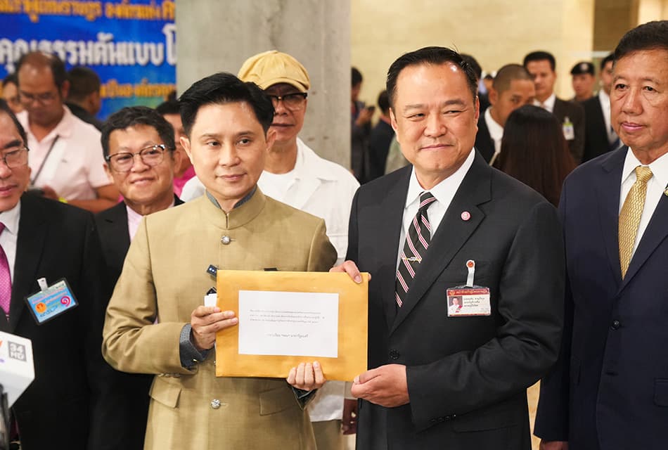 ‘ปานเทพ’ จี้ ยกเลิก MOU43-44 พร้อมระงับ JBC-GBC-RBC