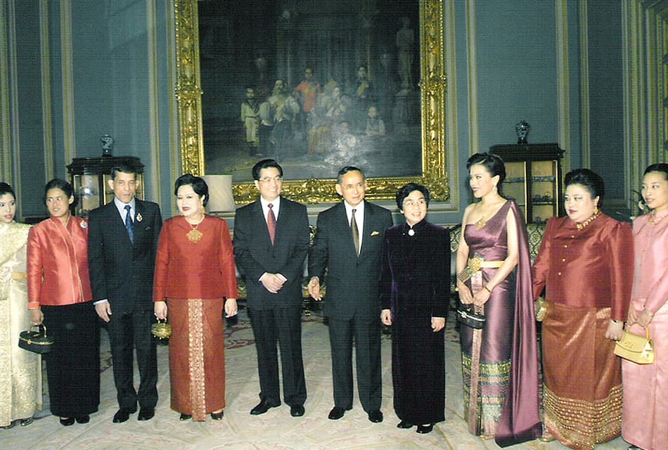 Photo Story : ย้อนรอย 50 ปีราชวงศ์ไทย กับความสัมพันธ์ทางการทูตไทย-จีน