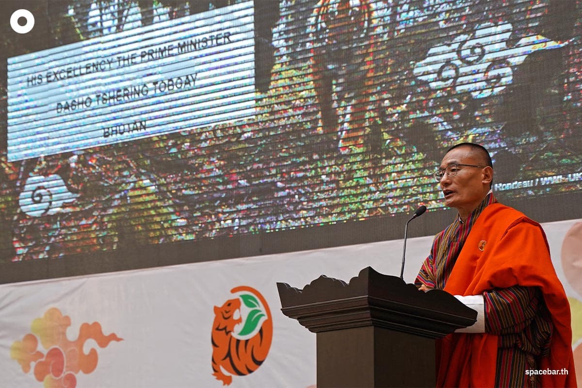 เชอริง โทเกย์ นายกรัฐมนตรีภูฏาน