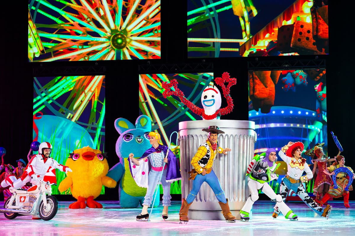 review_disney_on_ice_2024_SPACEBAR_Photo06_813692e63b.jpg
