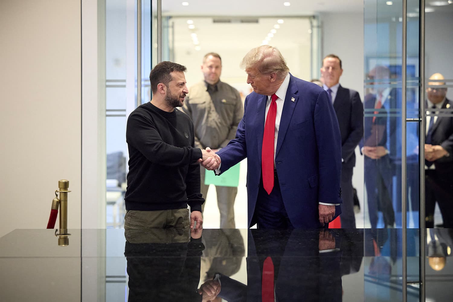seven_takeaways_from_us_ukraine_resources_deal_SPACEBAR_Hero_6e205b6393.jpg
