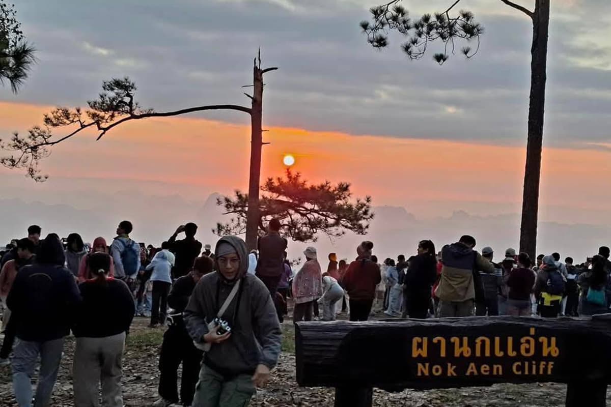 spacebar-big-city-northeastern-cableccar-phu-kradueng-tourism-SPACEBAR-Photo12.jpg