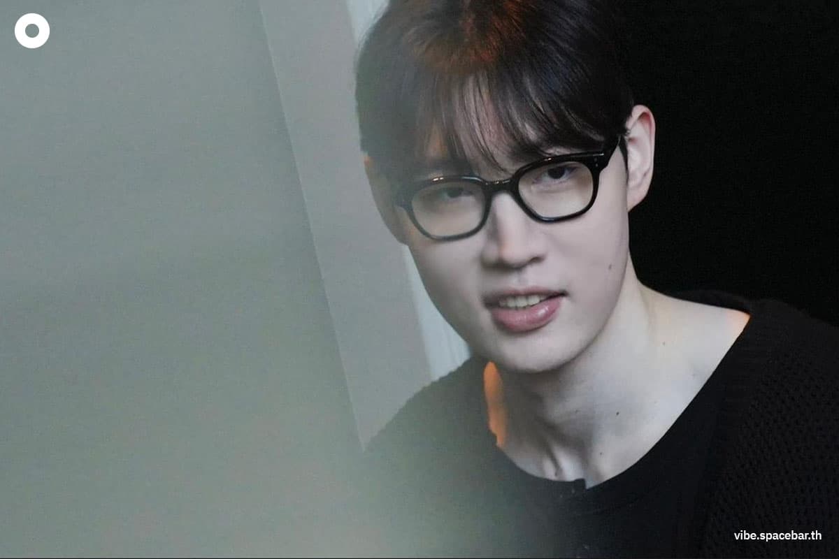 tabber_exclusive_interview_SPACEBAR_Photo01_da27b62bb6.jpg