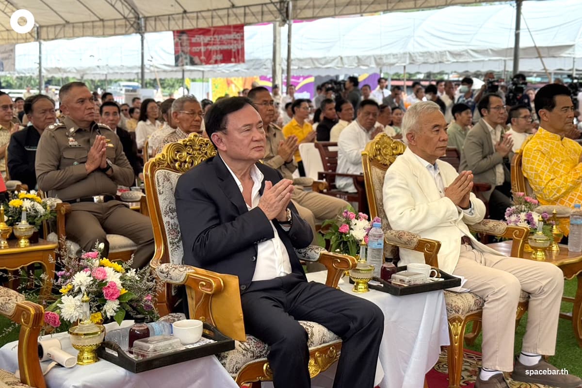 thaksin-visits-wat-banrai-to-join-luang-phor-koon-merit-SPACEBAR-Photo04-1.jpg