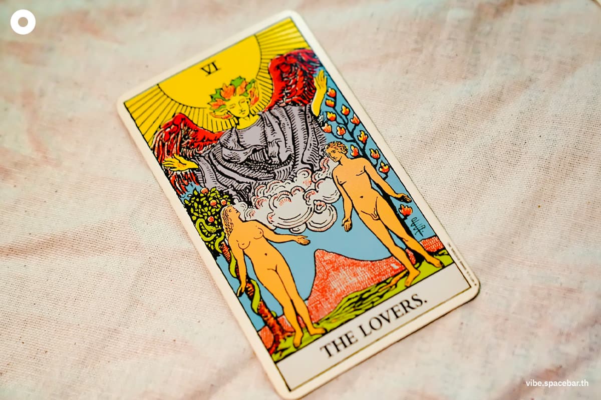 the_lovers_is_not_a_love_card_SPACEBAR_Photo06_8b2fb7d445.jpg