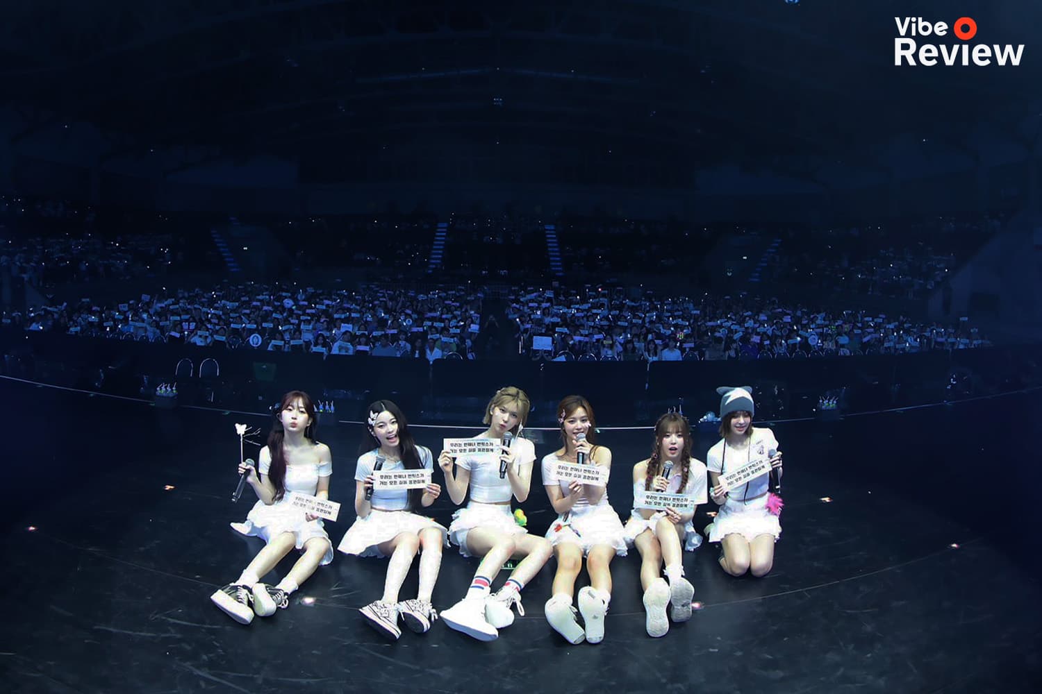 VIBE REVIEW: แฟนคอนเสิร์ตของ 6 สาว NMIXX จากค่าย JYP Entertainment ตัวตึงแห่งวงการ CHANGE UP!