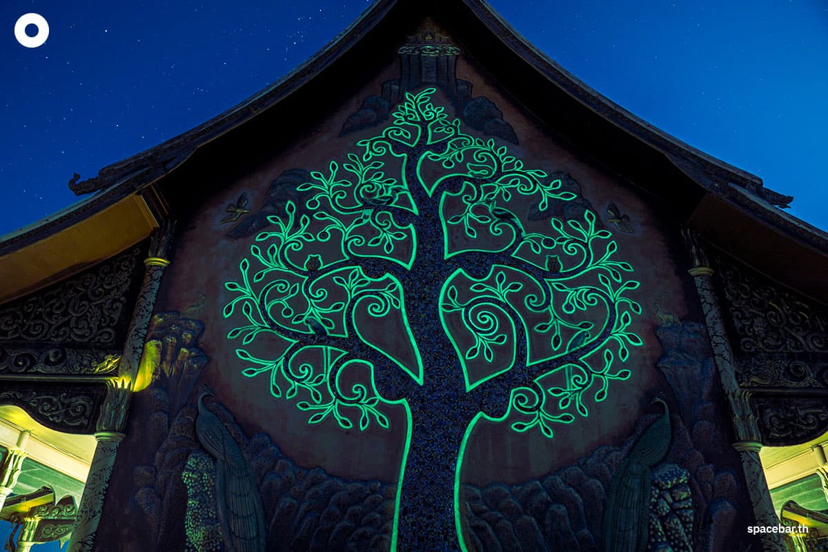 web_temple_glow_in_the_dark_SPACEBAR_Photo02_d3824854ec.jpg