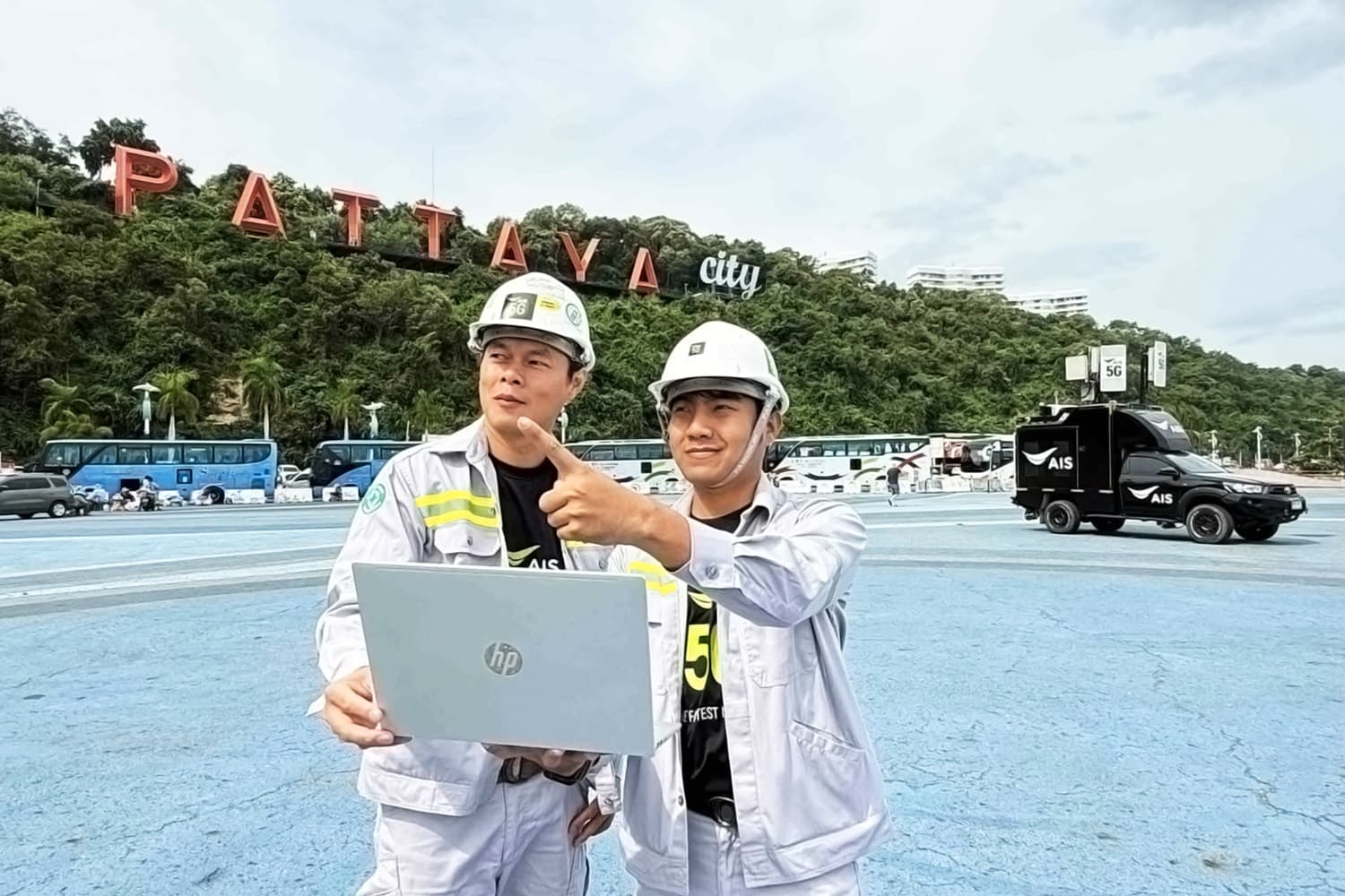 AIS ระดมเต็มสปีด จุดเคาท์ดาวน์ 2569