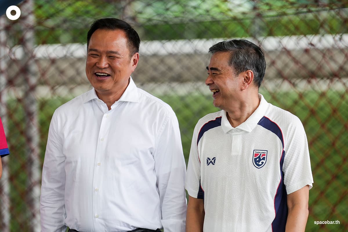 Anutin-the-Prime-Minister-and-abisit-SPACEBAR-Photo01.jpg