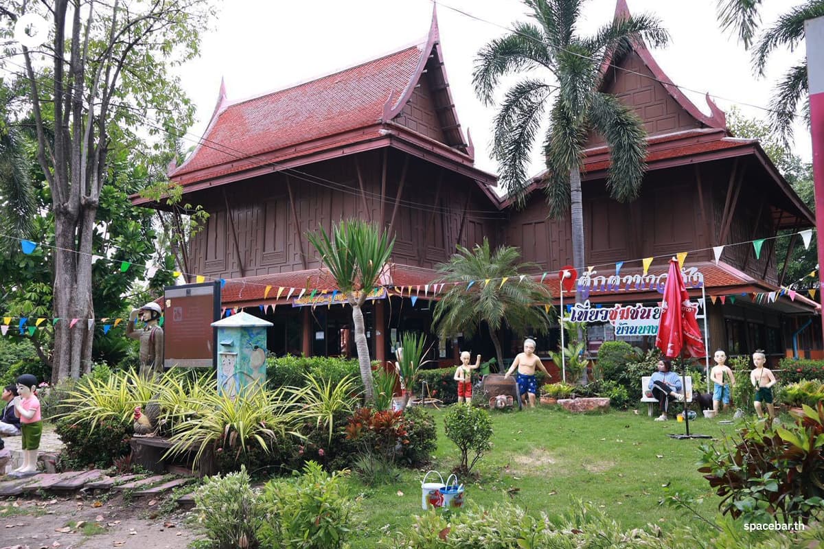 Ban Bang Sadet-Palace Dolls-commemorate-the-Queen Mother-and-provide-a-livelihood-SPACEBAR-Photo05-2.jpg