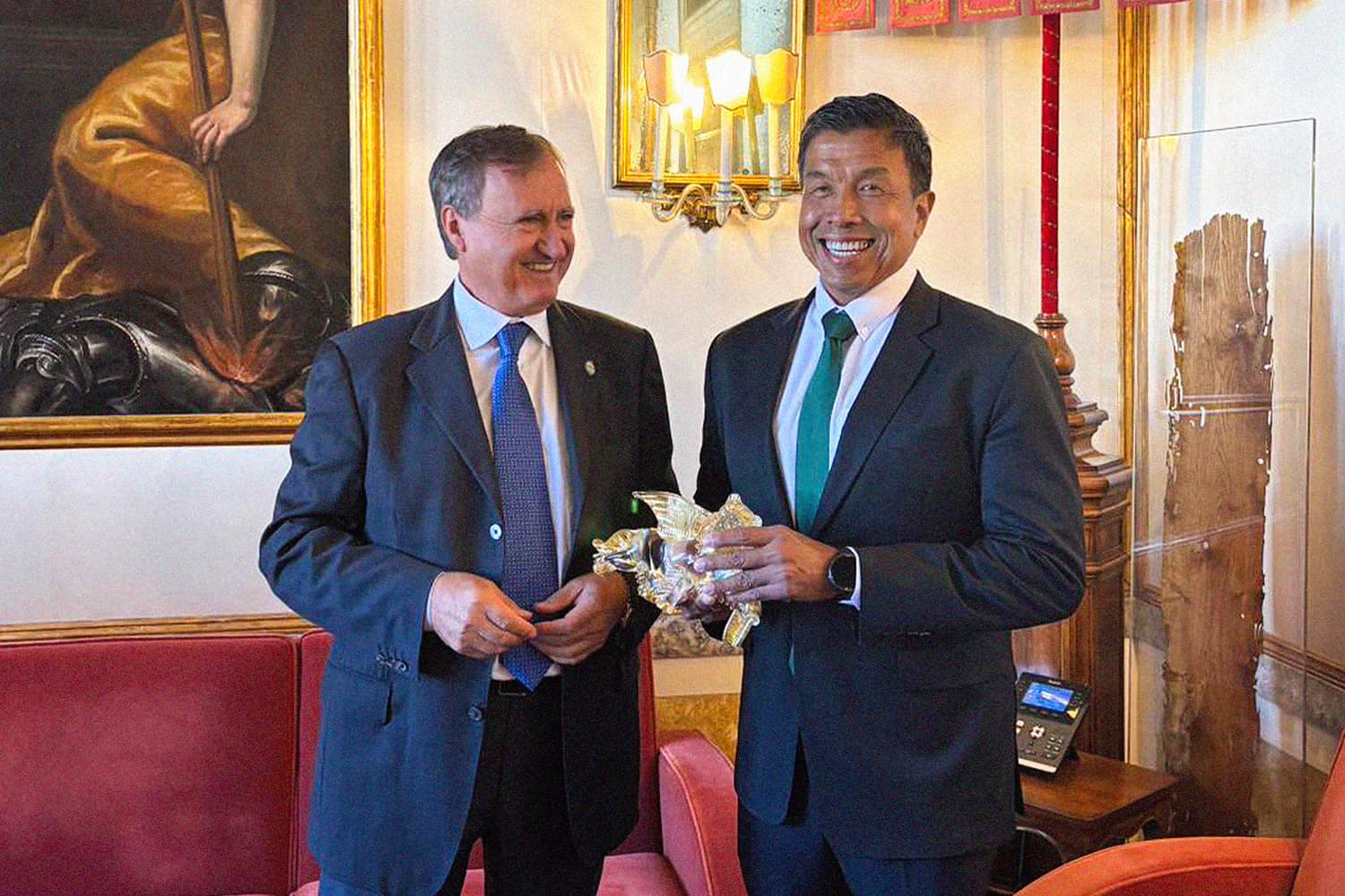 ‘ผู้ว่าฯ ชัชชาติ’ ลงนาม ‘กรุงเทพฯ-เวนิส’ จับมือสองเมืองแลกเปลี่ยนแนวคิดแก้ปัญหา 'น้ำหนุน-น้ำท่วม’