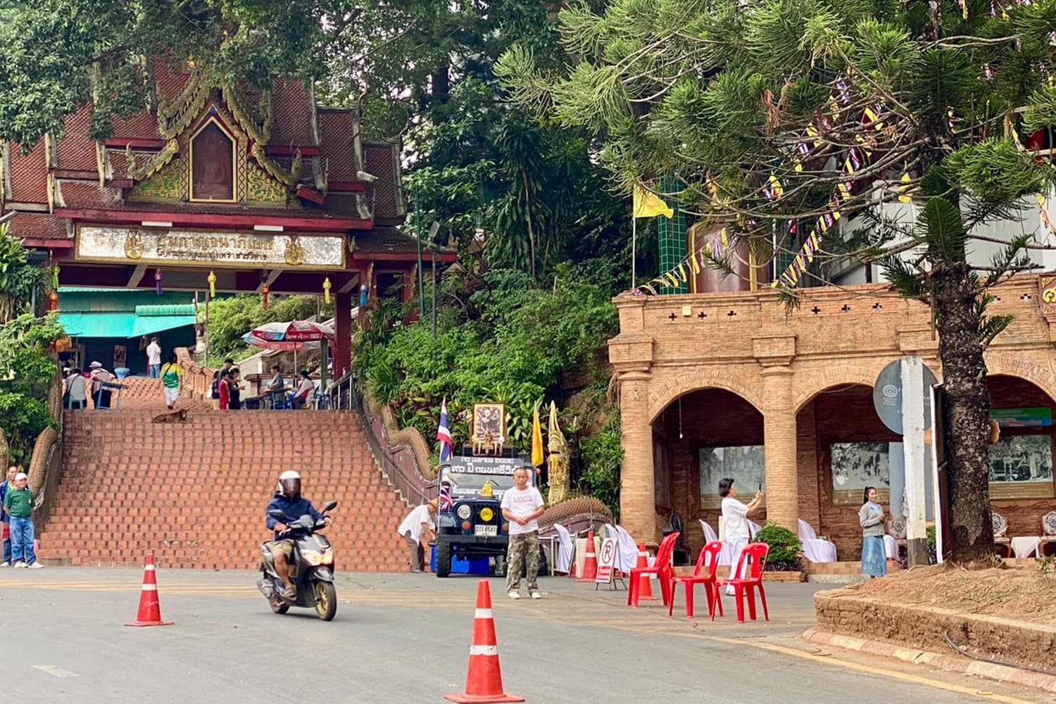Chiang_Mai_people_are_still_divided_on_the_project_to_build_a_4_lane_SPACEBAR_Hero_6cde717634.jpg