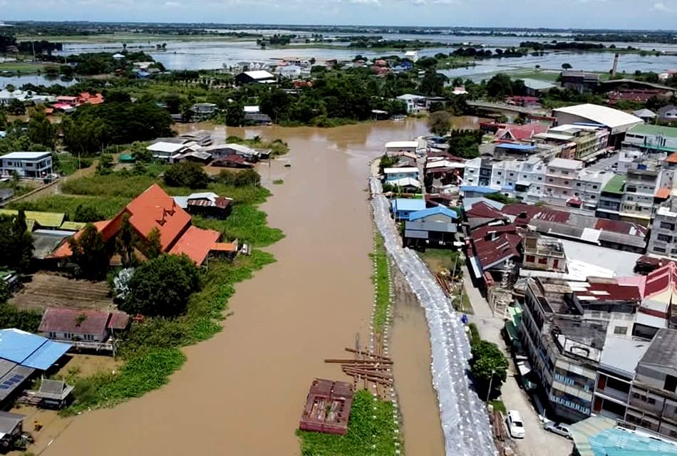 ปภ.อัปเดตสถานการณ์น้ำท่วม 13 จังหวัด ‘เหนือ-อีสาน-กลาง’ เสียชีวิต 3 ราย ยังเฝ้าระวัง ‘หล่มสัก เพชรบูรณ์’