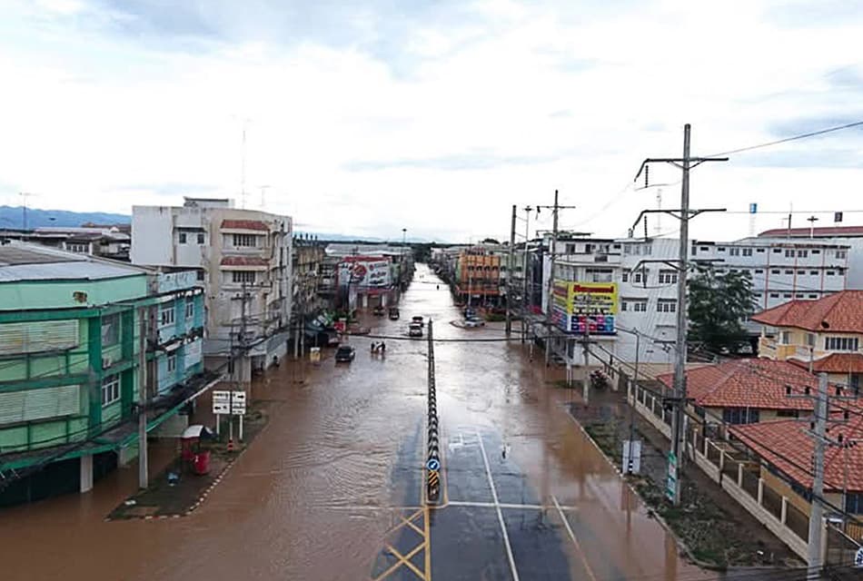 น้ำท่วม‘หล่มสัก’ลดระดับลงแล้ว อุตุฯ เตือน ยังมีฝนตกหนักทั่วไทย ระวังน้ำท่วมฉับพลัน-น้ำป่าไหลหลาก