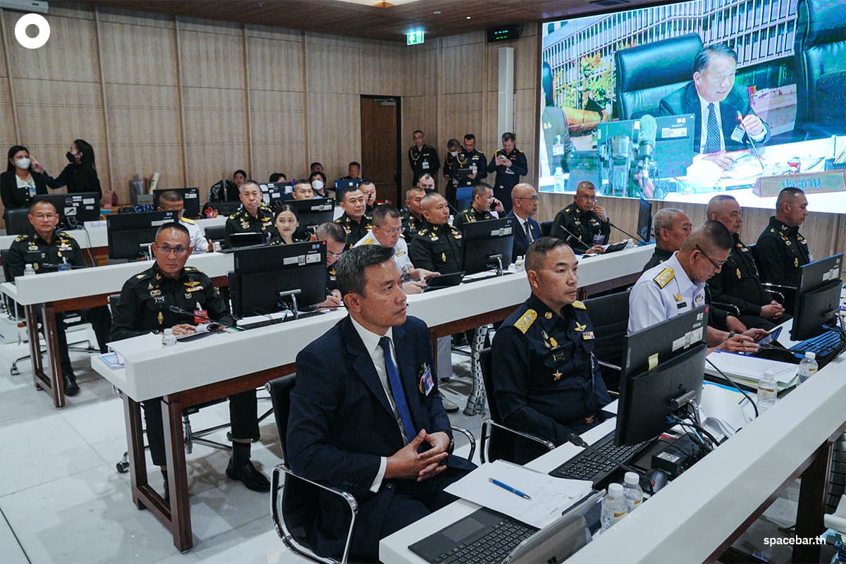 Military_Army_Commander_Move_Forward_Party_Expenditure_SPACEBAR_Photo03_2c10ba9f79.jpg