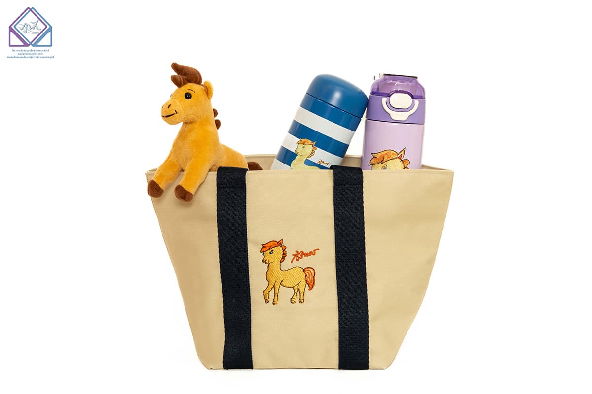 Phufa-Shop-invites-you-to-receive-the-royal-blessing-Year-of-the-Horse-Year-of-the-Lovely-Horse-SPACEBAR-Photo11.jpg