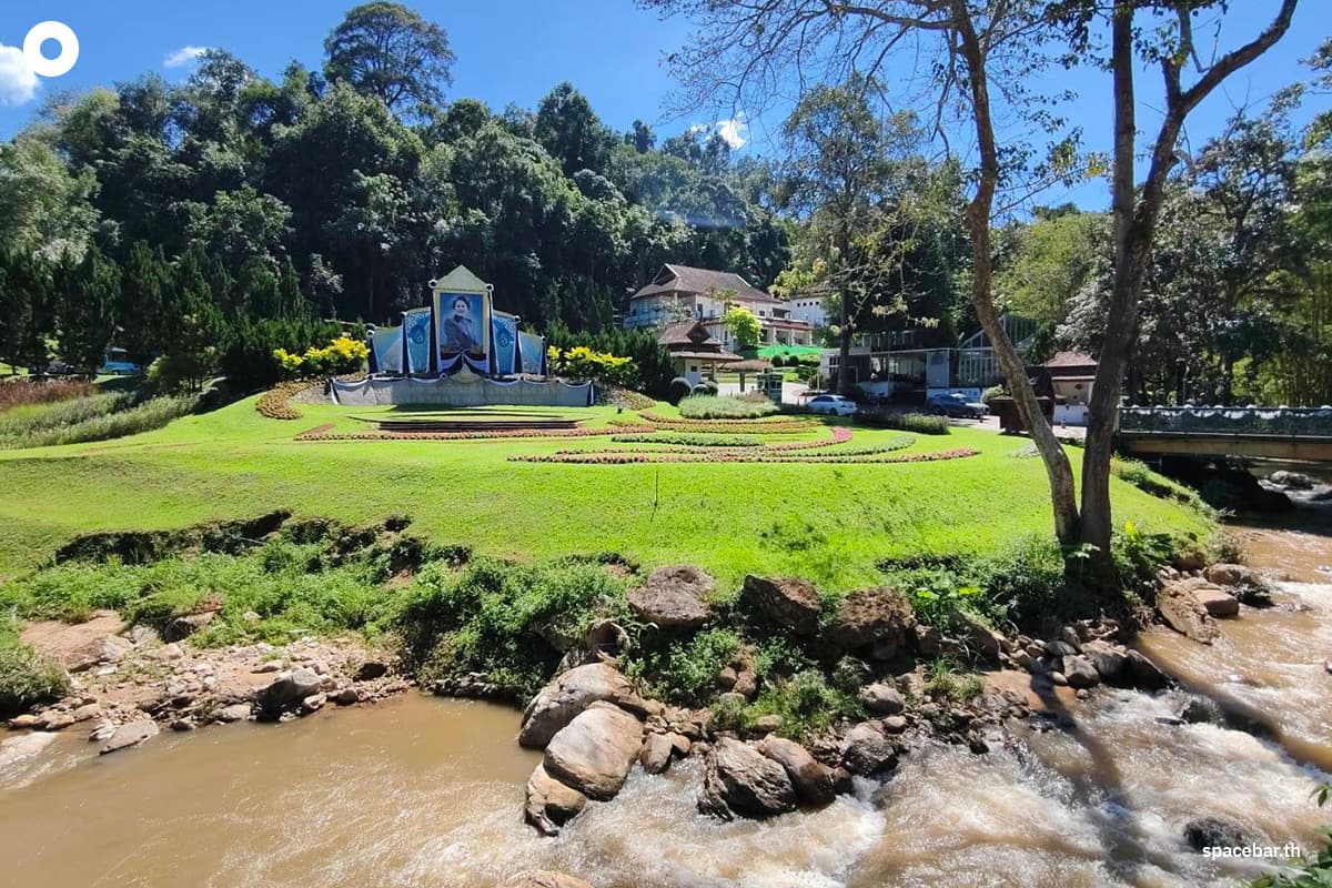 Queen-Sirikit-Botanical-Garden-pays-homage-to-the-grace-of-Her-Majesty-the-Queen Mother-SPACEBAR-Photo02.jpg