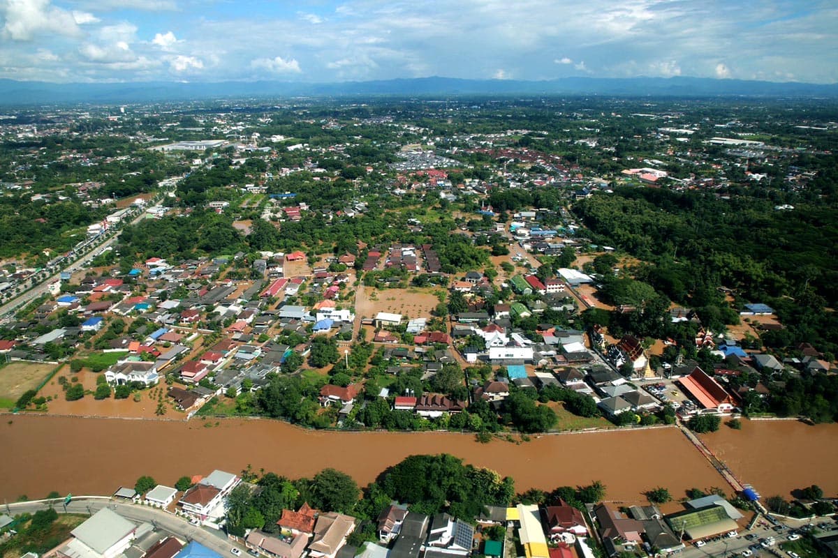 Solving_the_flooding_problem_in_Chiang_Mai_Is_it_necessary_to_dismantle_the_original_weir_SPACEBAR_Photo04_231173ea0e.jpg
