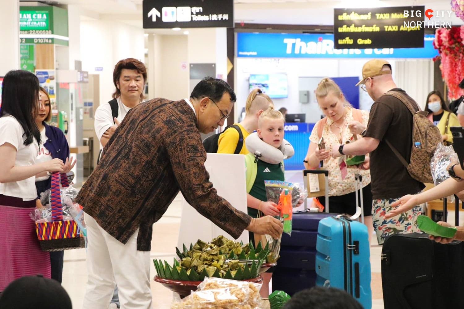 Songkran_tourism_in_Chiang_Mai_fluctuates_tourists_stop_and_slow_down_SPACEBAR_Hero_c7a1efd70c.jpg