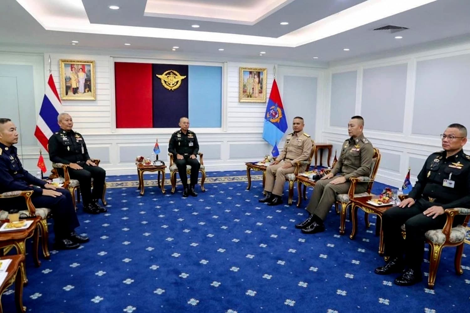 ‘กองทัพ’ ปิดกั้น ‘อ่าวไทย’ สกัดส่ง ‘น้ำมัน-ยุทธปัจจัย’ เข้า ‘กพช.’