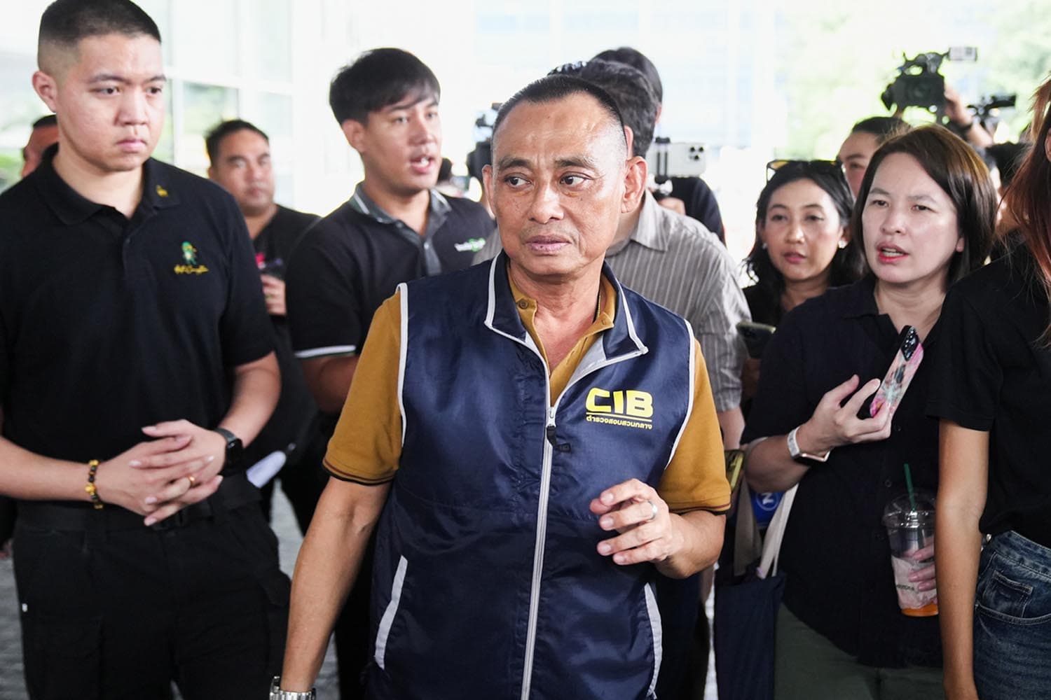 ‘บิ๊กเต่า’ เผย ‘อดีตพระอลงกต’ โยกเงินบริจาครักษาผู้ป่วยเอดส์หลักพันล้านไปใช้เพื่อหาประโยชน์ส่วนตัว