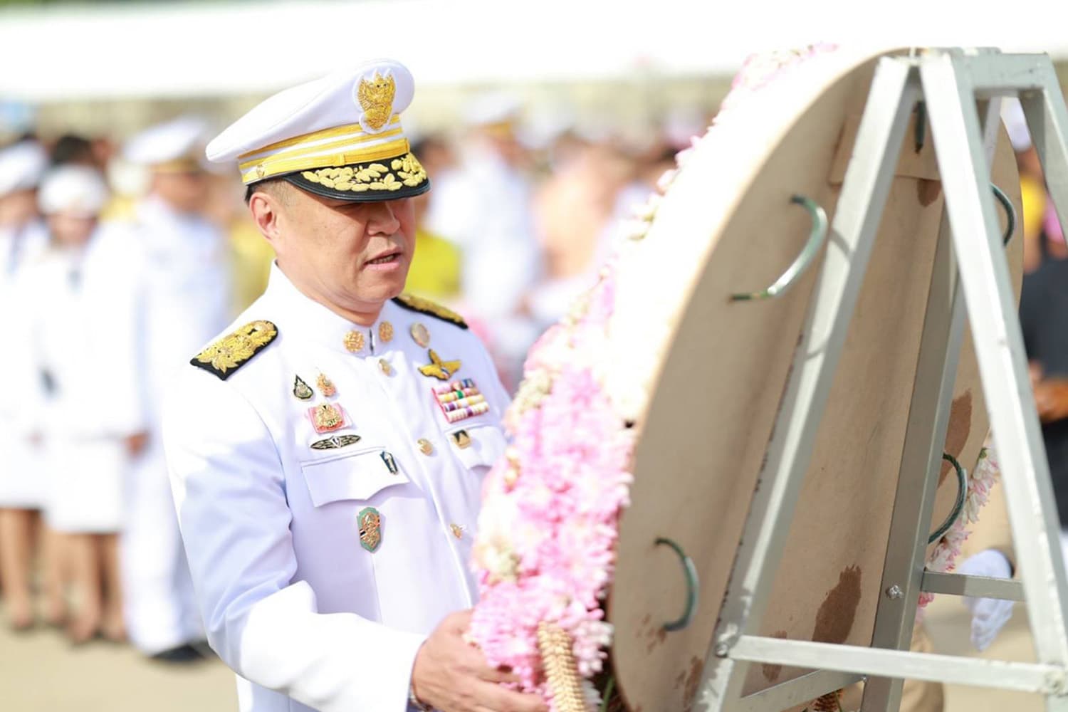 ‘นายกฯ’ วางพวงมาลา เนื่องในวันปิยมหาราช ประจำปี พ.ศ. 2568
