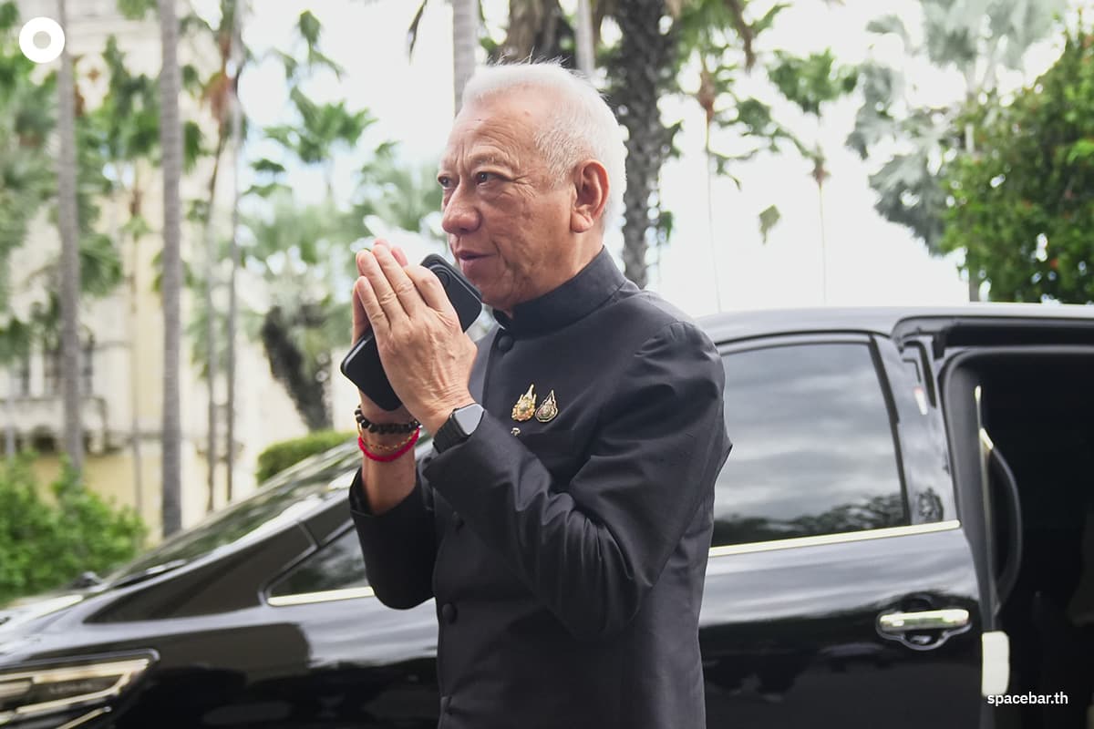 anutin-leads-cabinet-meeting-to-prepare-royal-funeral-ceremony-SPACEBAR-Photo11.jpg